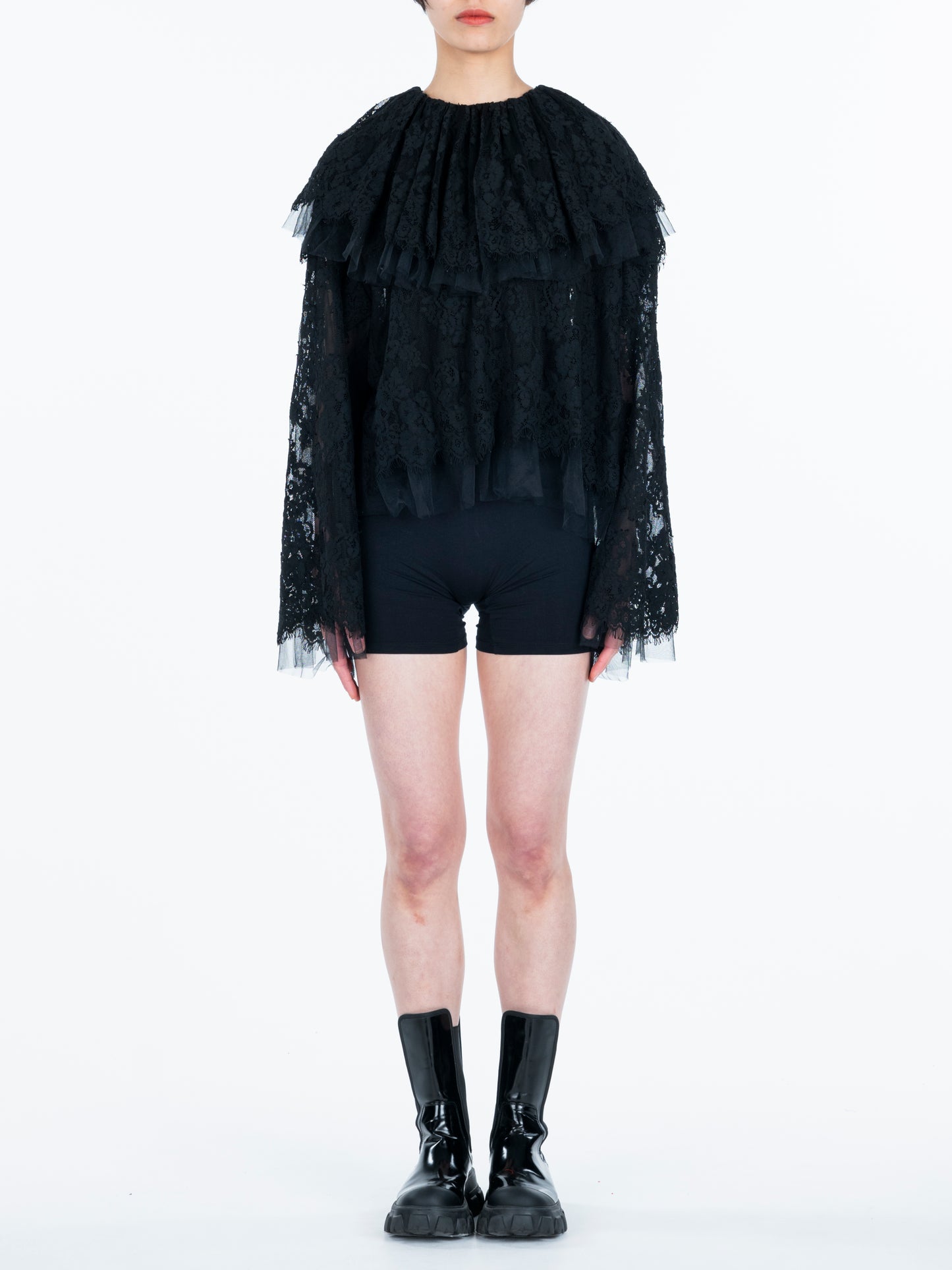 Tulle layered Lace Top