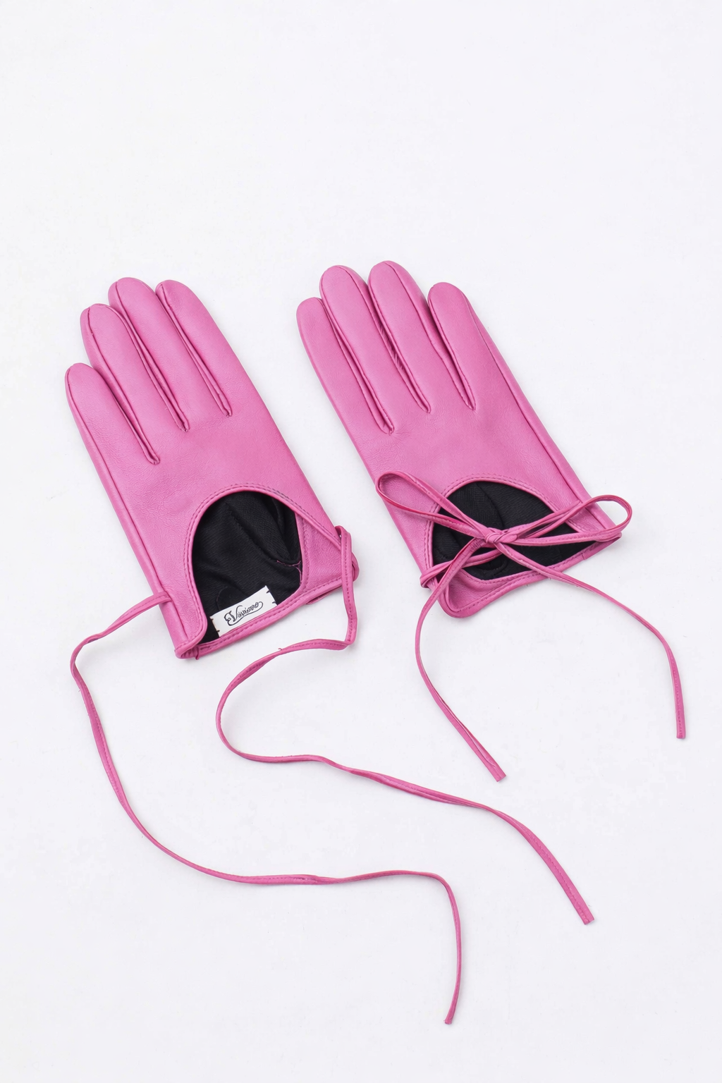 Court Tie Gloves