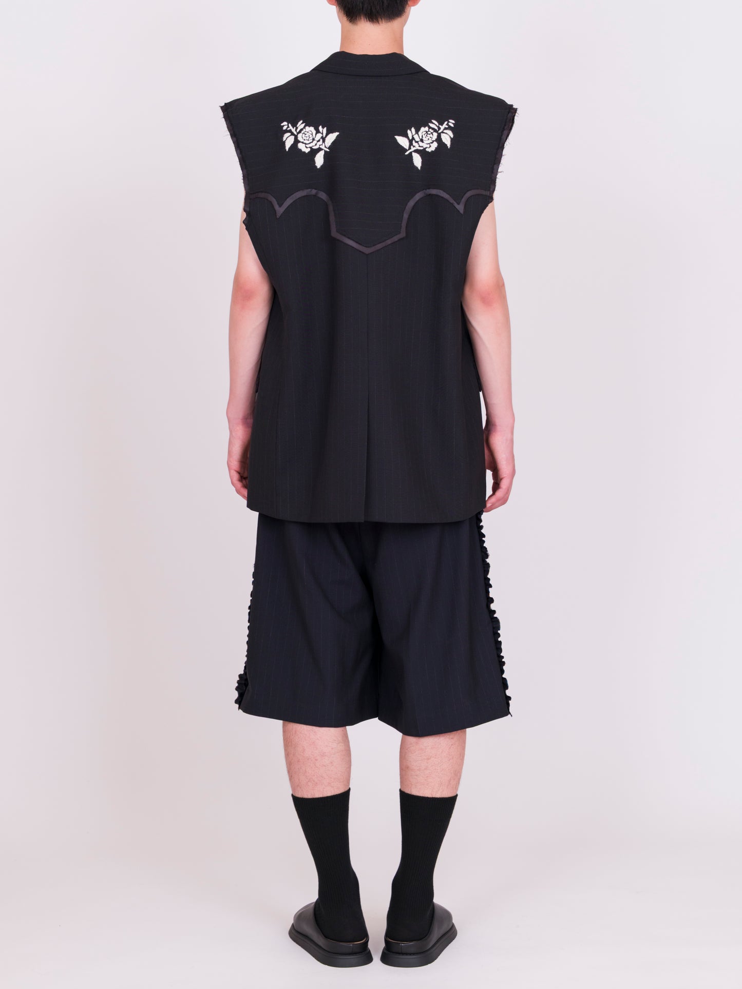 Embroidered Sleeveless Western Blazer