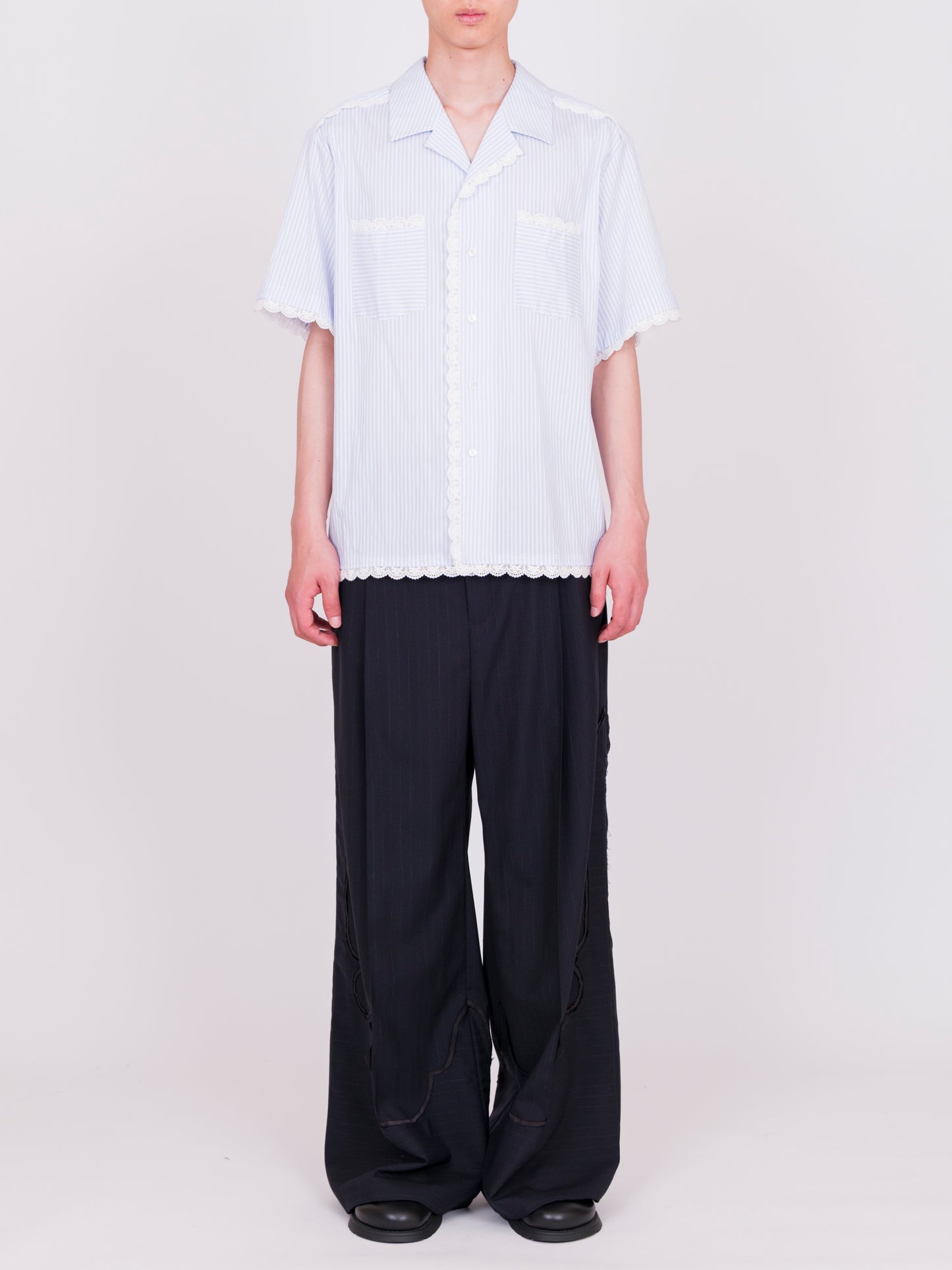 Lace Trimmed Open Collar S/S Shirt