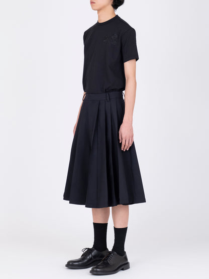 Gabardine Irregular Pleated Shorts