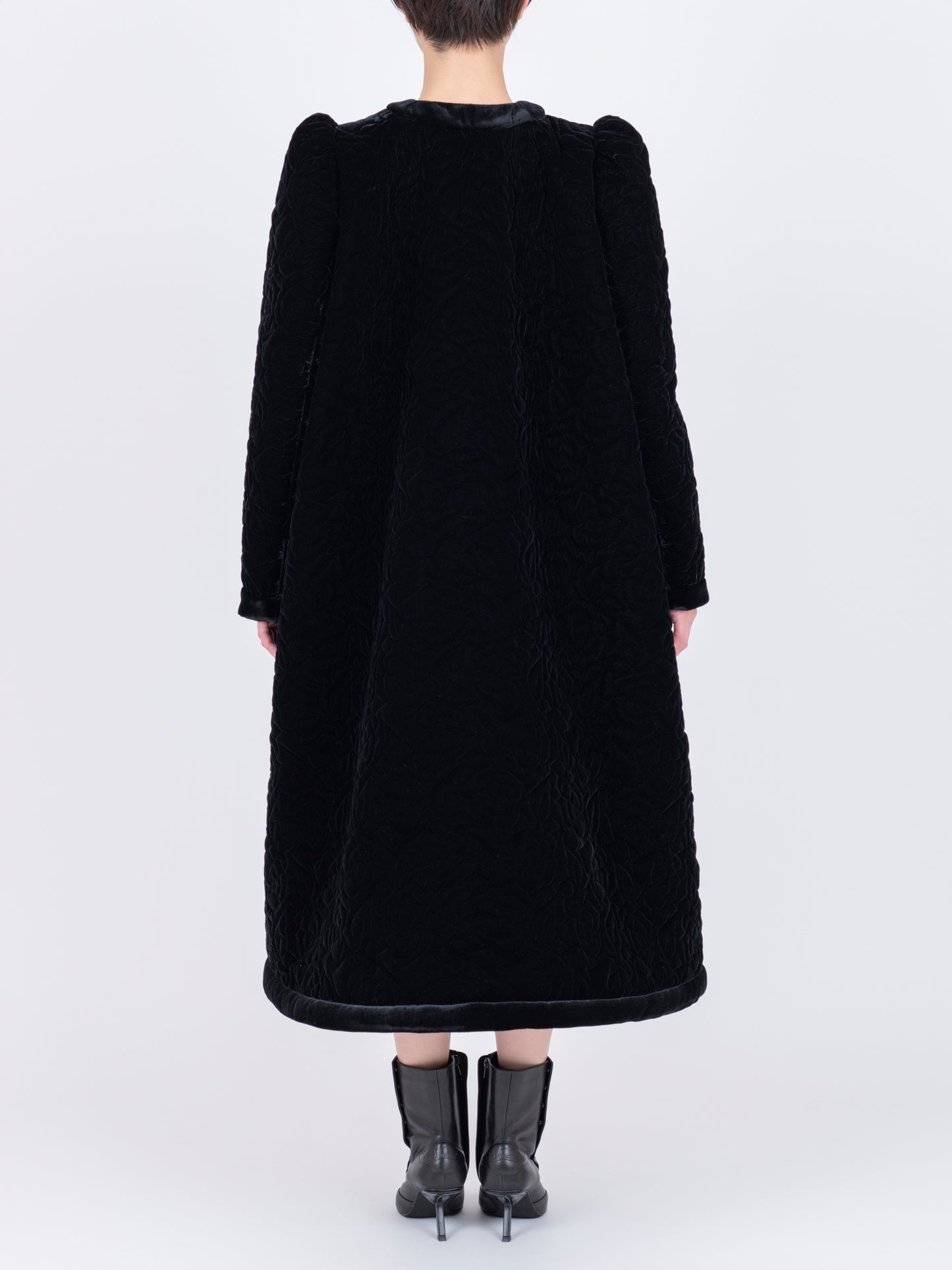 Matelasse Velvet Coat