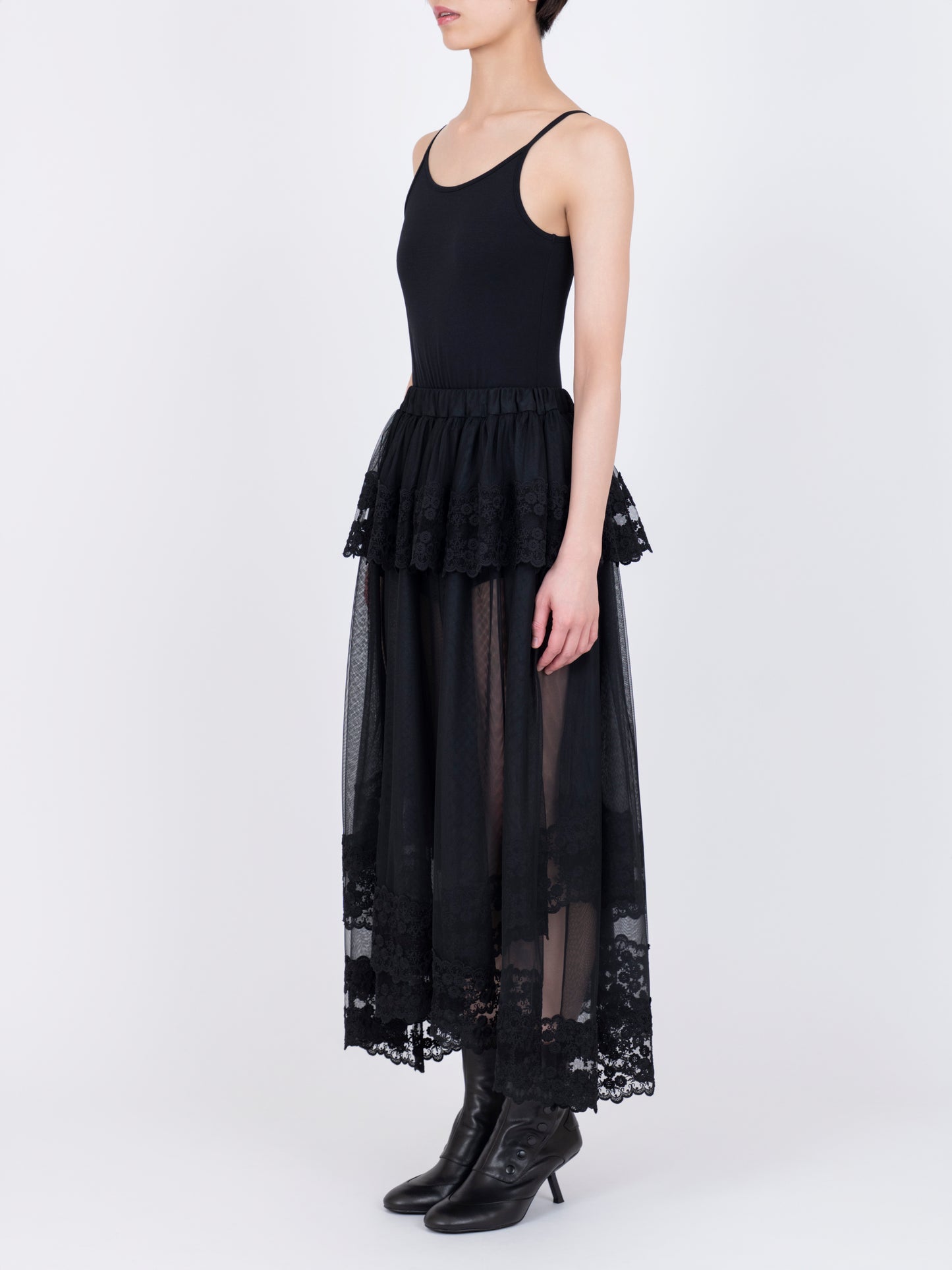 Dentelle Tape Tulle Skirt