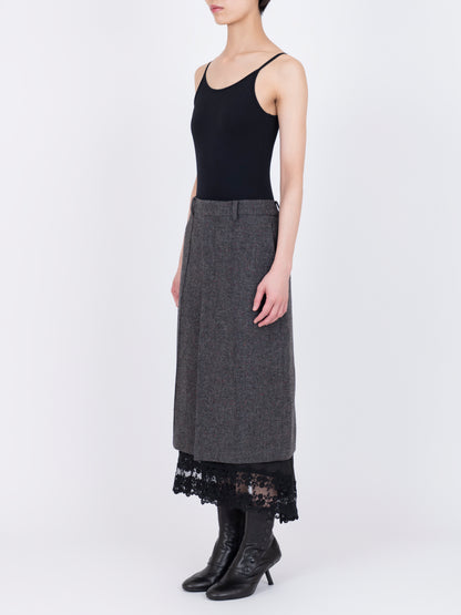 Plis Skirt Dentelle Hem