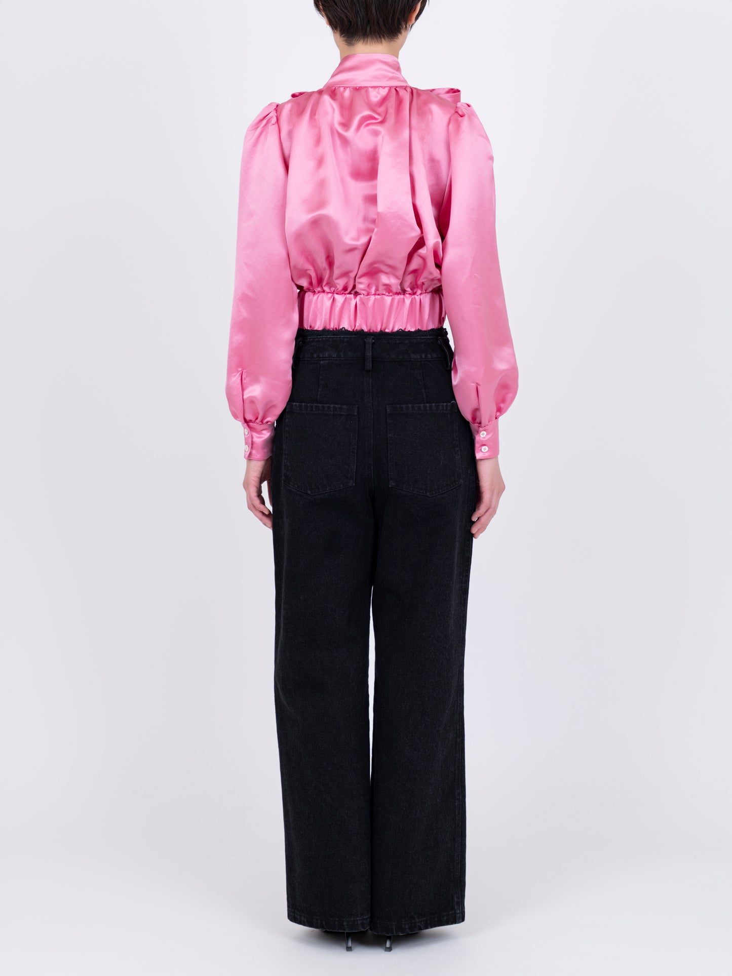 Courte Bow Blouse