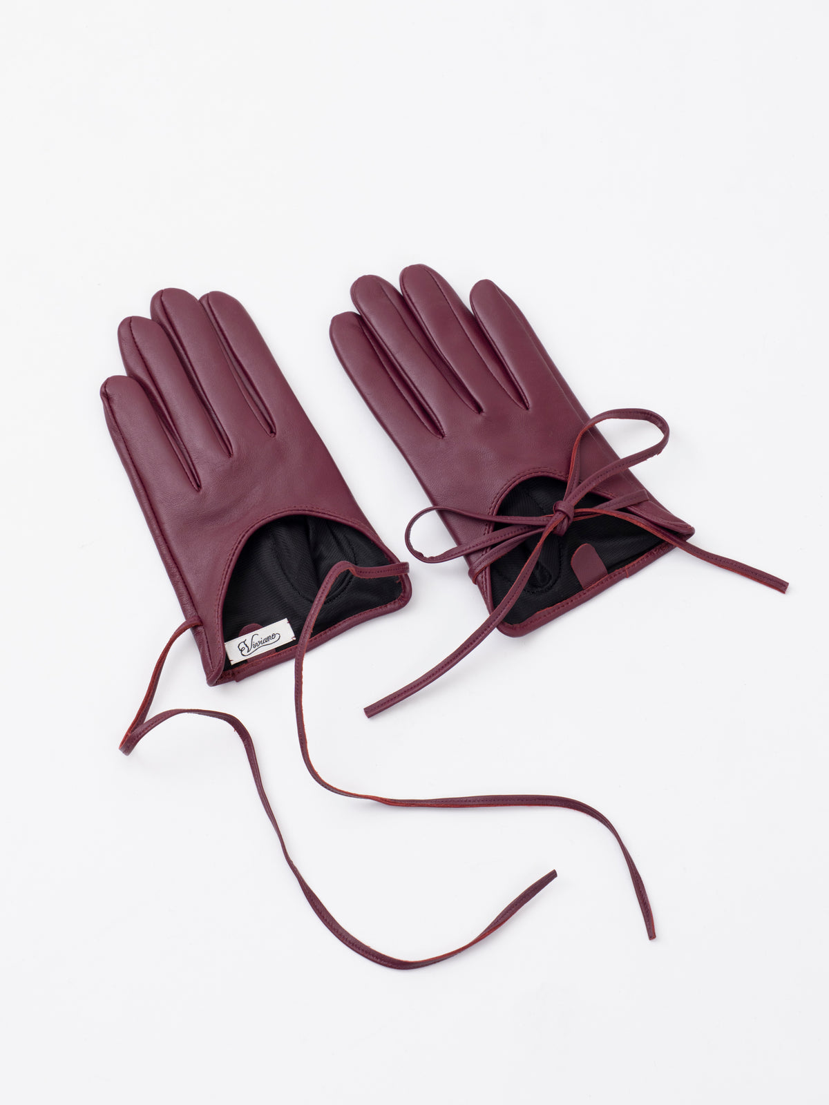 Court Tie Gloves