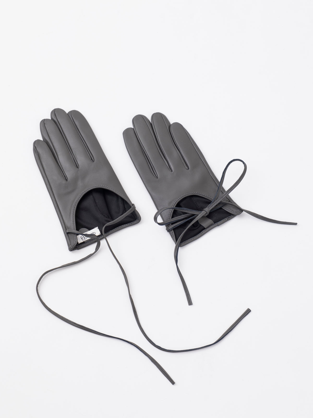 Court Tie Gloves