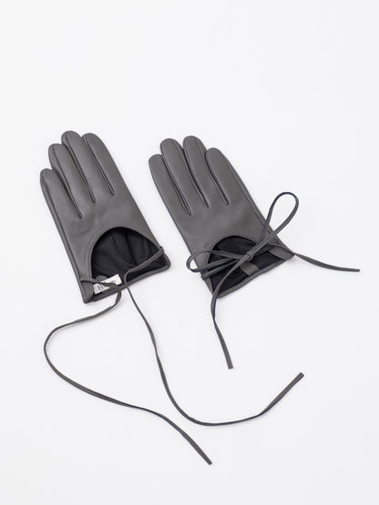 Court Tie Gloves