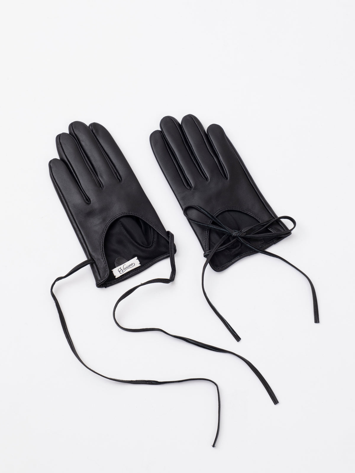Court Tie Gloves