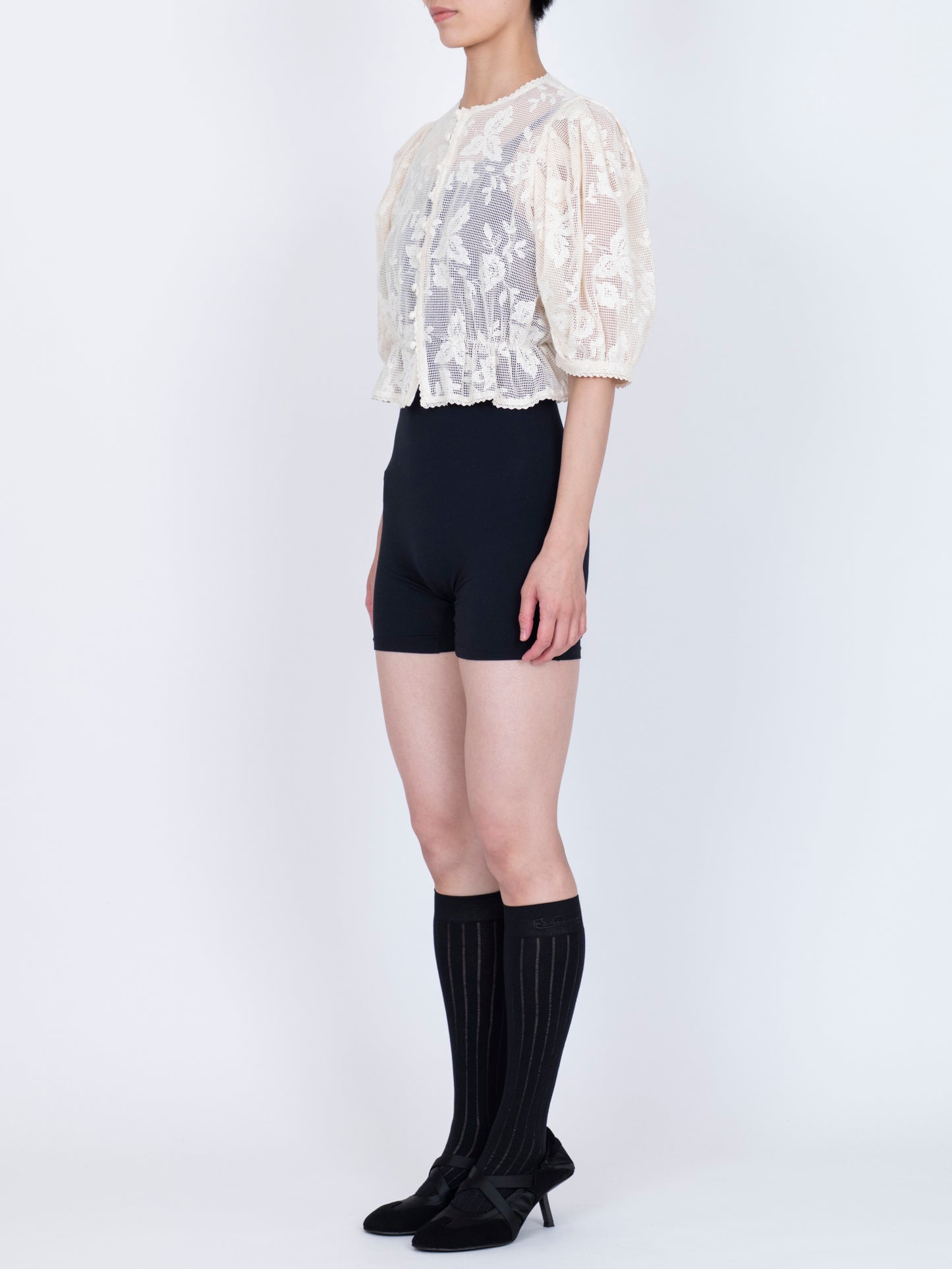 Embroidered Lace  Puff Top